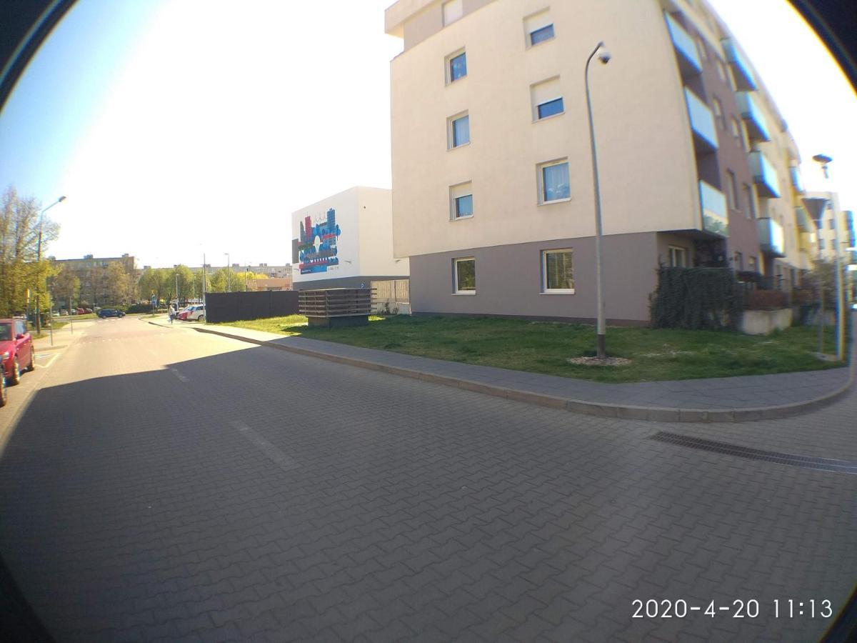 2060 Zwyciestwa 5G - Tanie Pokoje W Apartamencie - Samodzielne Zameldowanie - Self Check In 포즈난 외부 사진